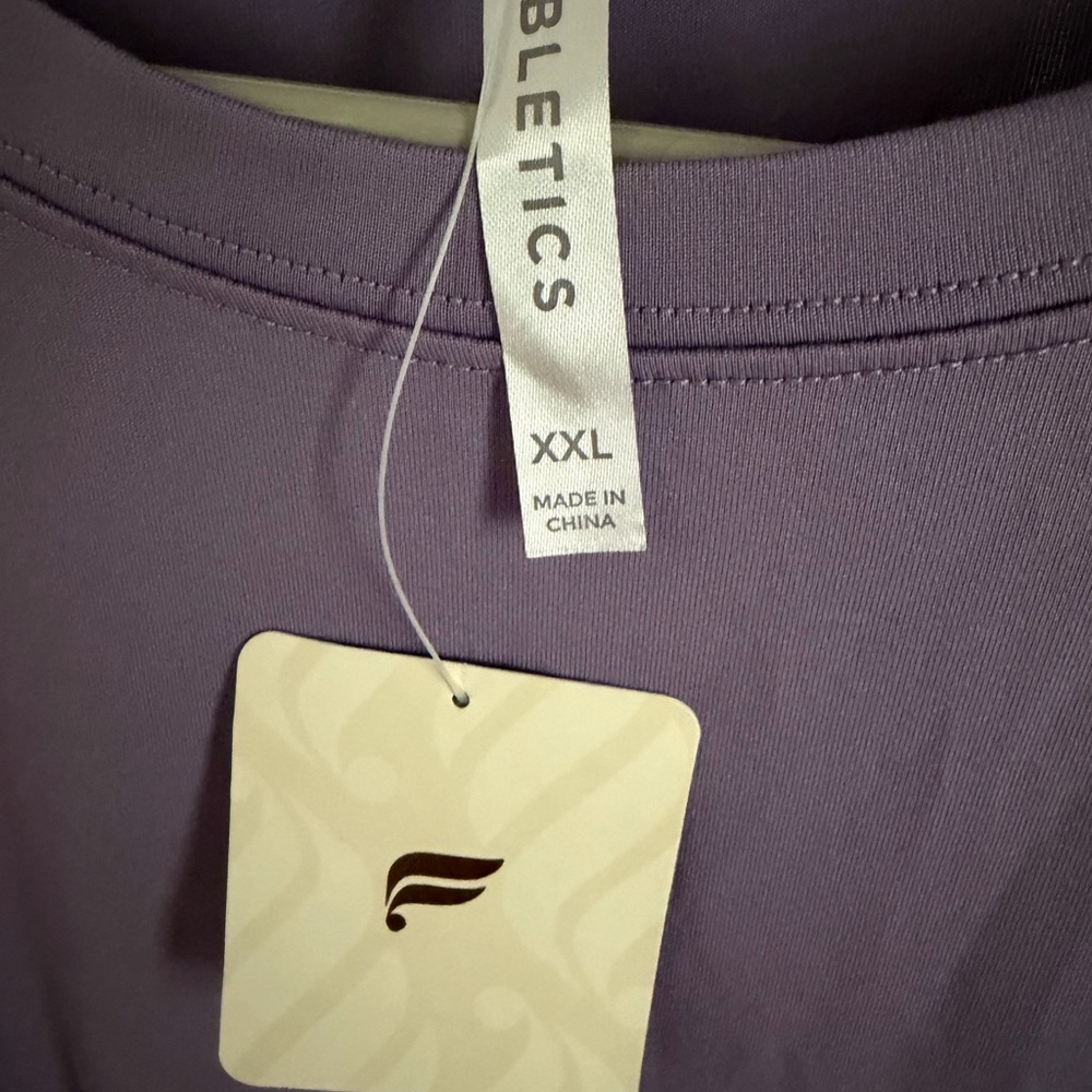 Fabletics Active Tee - Picture 2 of 3